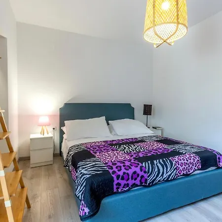 Casa vacanze Ume - Heated Pool, Sauna, Volleyball Court Tugare